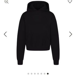 SKIMS classic pullover hoodie brand new with tags